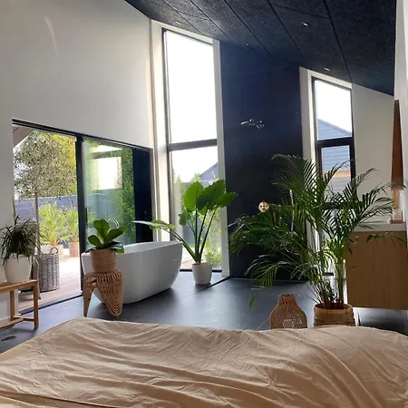 Med Jacuzzi Dom wakacyjny *