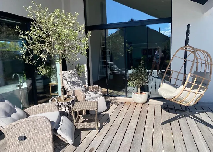 Med Jacuzzi Ferienhaus